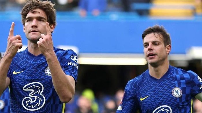 Barca 'cướp' Jules Kounde nên Chelsea tìm cách ngăn Alonso và Azpilicueta đến Nou Camp
