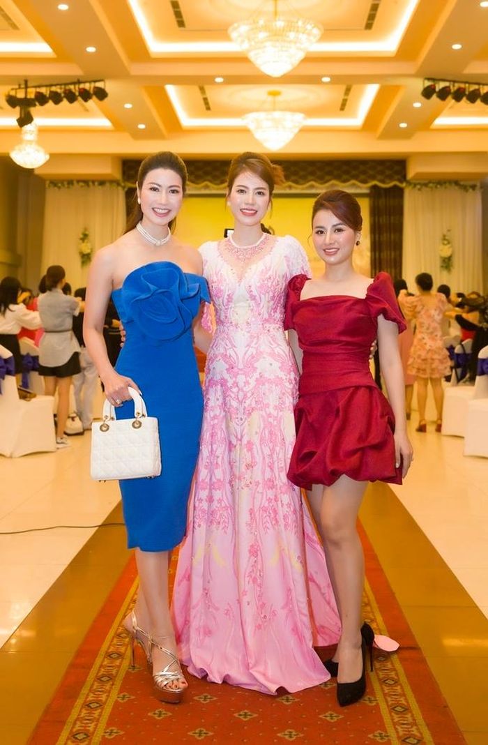 Thoa Trần luôn được gia đình bên cạnh và ủng hộ