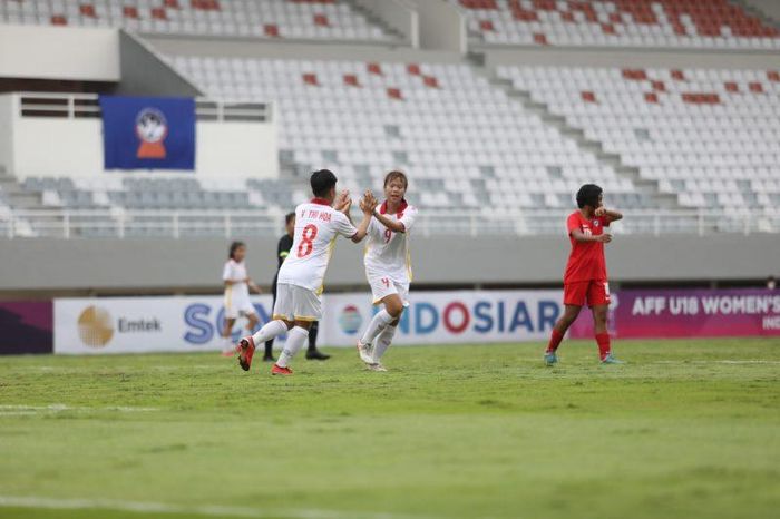  U18 Việt Nam đấu U18 Campuchia (15h30). ảnh VFF