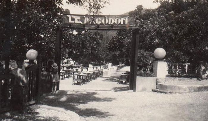 Khách sạn Pagodon