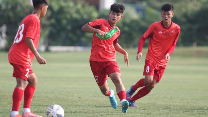 U16 Việt Nam sẵn sàng đấu Philippines. ảnh VFF