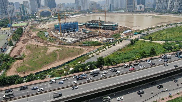 Dự án do Ban quản lý dự án đầu tư xây dựng công trình văn hóa xã hội TP Hà Nội làm chủ đầu tư, đang được đẩy nhanh tiến độ thi công, dự kiến hoàn thành và đưa vào sử dụng vào năm 2024.