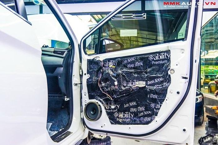Không nên tự ý làm cách âm xe hơi tại nhà