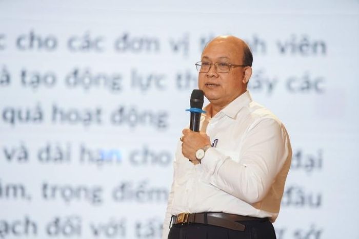 PGS.TS Huỳnh Quyết Thắng-Hiệu trưởng trường Đại học Bách khoa Hà Nội. 