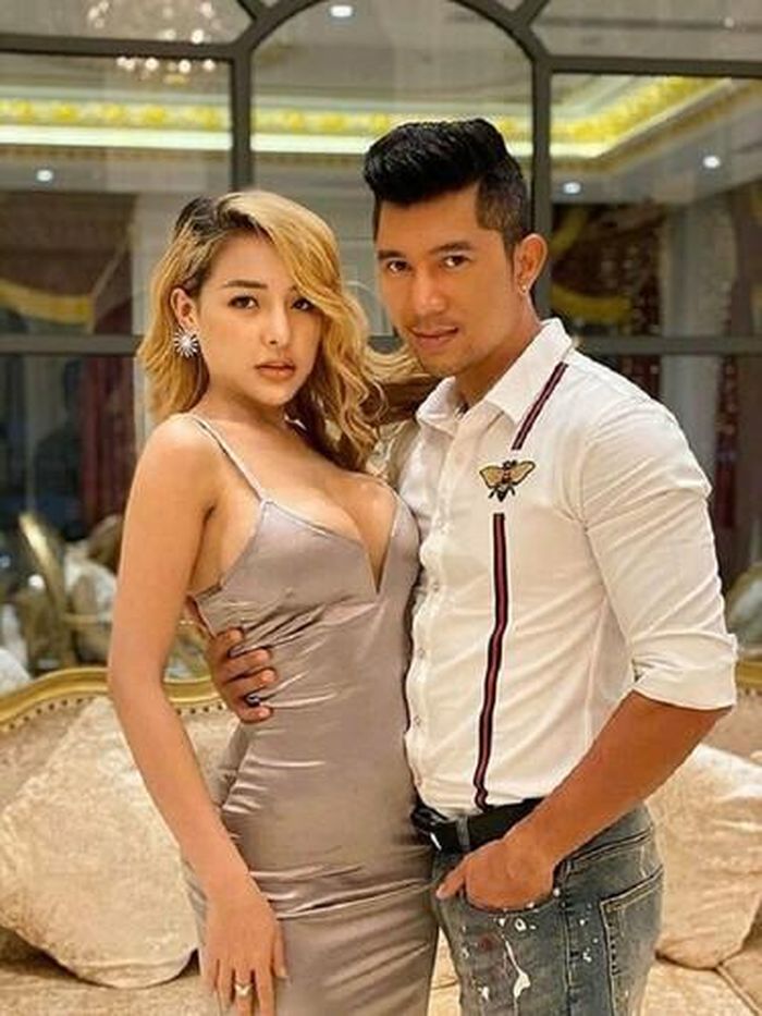 Tính đến thời điểm hiện tại, Ngân 98 và Lương Bằng Quang đã có khoảng 6 năm yêu nhau, nhiều lần giận hờn, thậm chí rạn nứt dẫn đến chia tay.