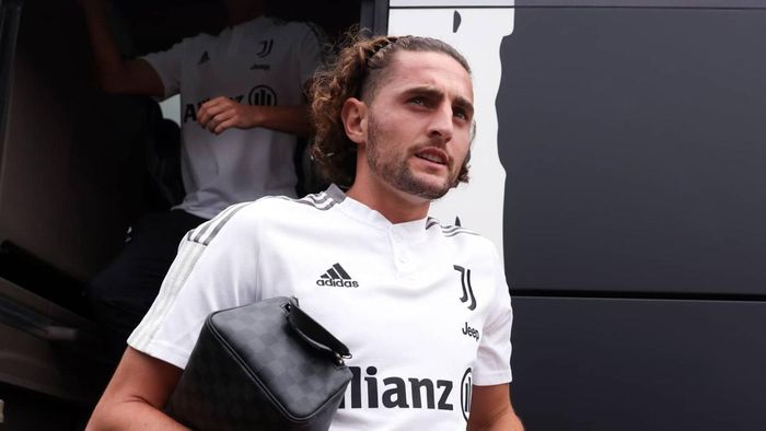 MU đang đàm phán thỏa thuận tiền lương với Rabiot