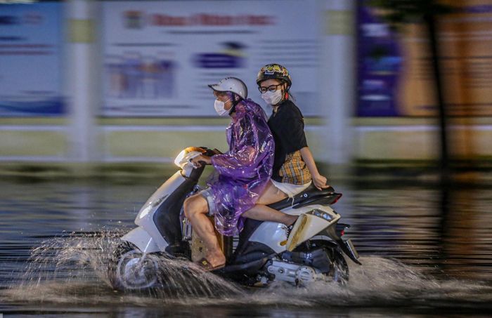 Các tỉnh miền Bắc tiếp tục đón mưa to đến rất to trong nhiều ngày tới. Ảnh: Duy Phạm.
