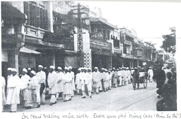 Đám tang cụ bà