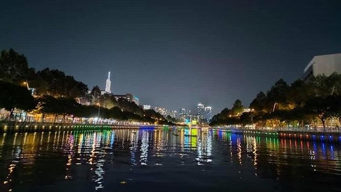 Kênh Nhiêu Lộc – Thị Nghè về đêm
