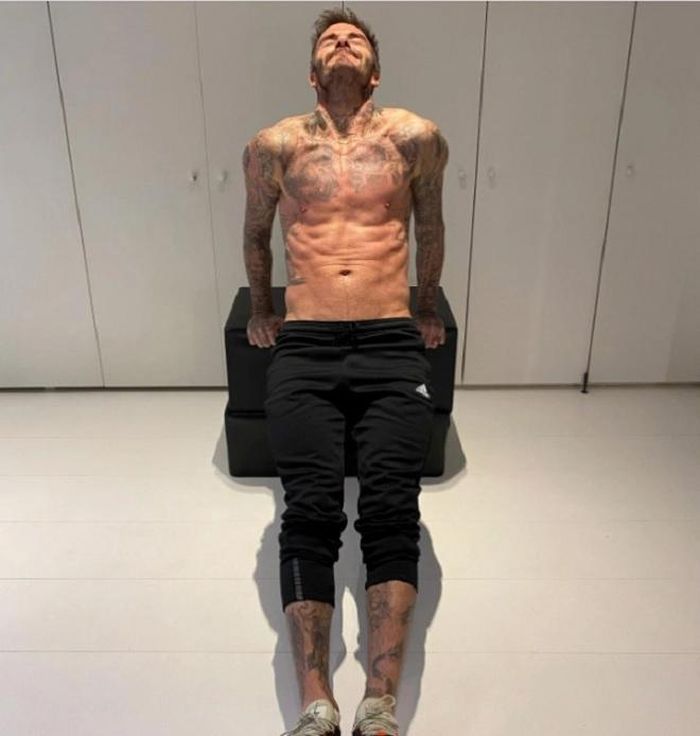 Beckham vẫn sở hữu thân hình đẹp cùng hình xăm ấn tượng