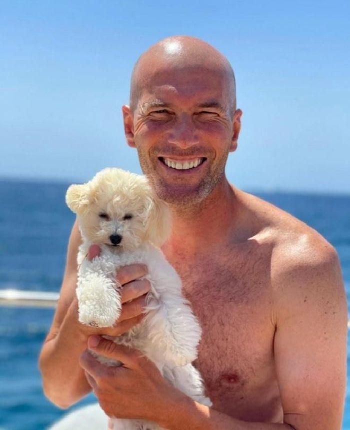 Zidane vẫn là người có vóc dáng chuẩn
