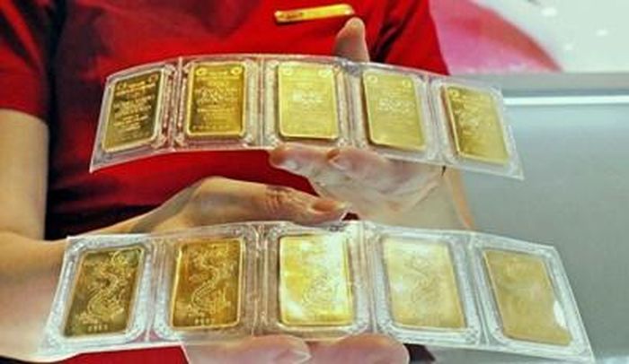 Vàng giao dịch ổn định phiên cuối tuần. Ảnh: TTXVN