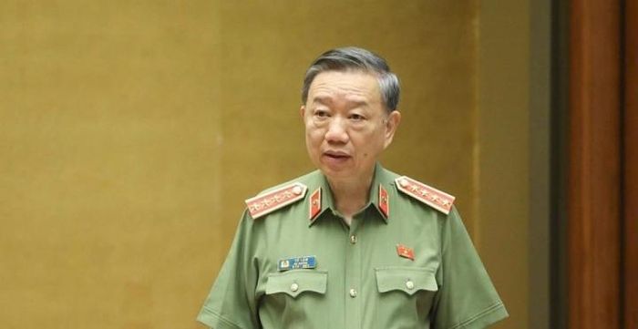 Đại tướng Tô Lâm trả lời chất vấn tại Ủy ban Thường vụ Quốc hội.