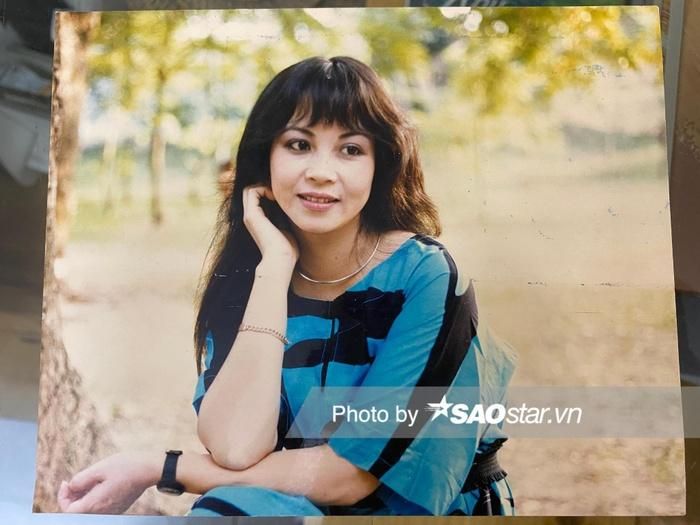"Ai sinh ra thì cũng phải tự lập một mình, 8 tỉ người thì cũng chỉ có một mình mình biết một mình mình hay. Chỉ có điều là mình cố gắng và biết cân bằng mọi thứ trong cuộc sống một cách hài hòa", bà nói.