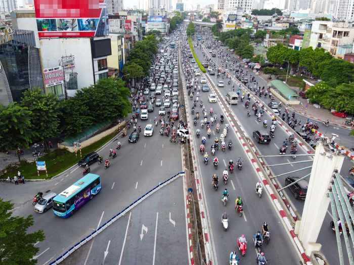  Theo phương án của Sở GTVT Hà Nội, hướng xe cộ đi Nguyễn Trãi - Tây Sơn qua ngã tư sẽ bị chặn. Phương tiện đi từ Nguyễn Trãi được hướng dẫn đi về phía Trường Chinh rồi rẽ sang Tây Sơn. 