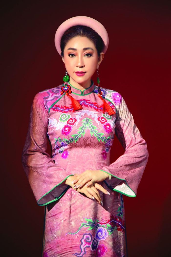 Thoại Mỹ luôn chỉn chu trong công việc và đời tư