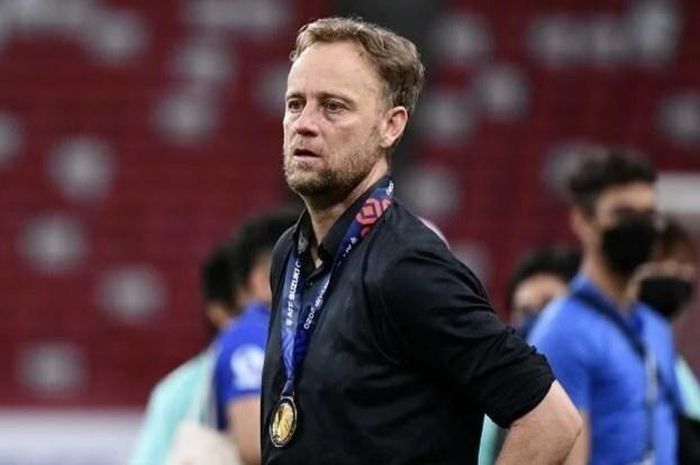 HLV Polking từng đánh bại tuyển Việt Nam ở bán kết AFF Cup 2020 nhưng vẫn dè chừng thầy trò HLV Park Hang-seo.