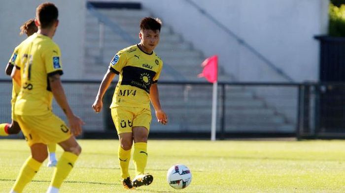 HLV Pau FC tự tin dù đối đầu đội bóng dẫn đầu Ligue 2