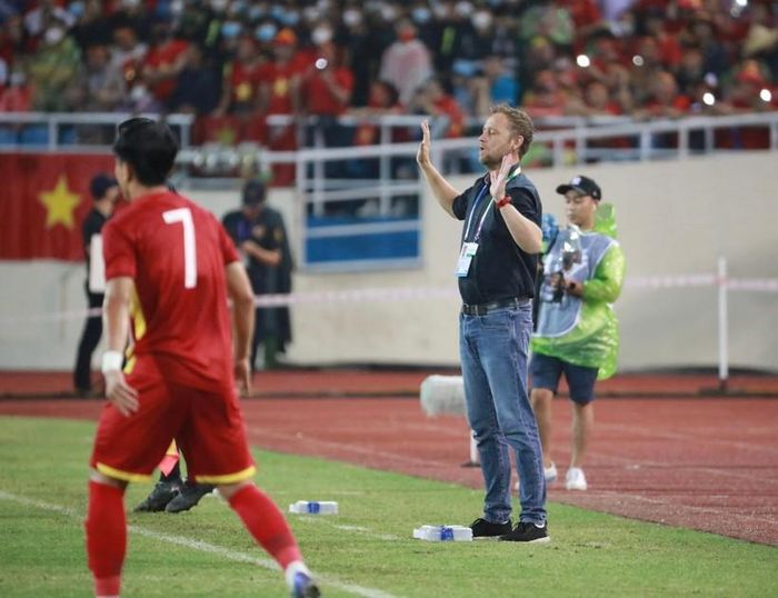 HLV Mano Polking cho rằng Việt Nam là đối thủ đáng gờm nhất của Thái Lan tại AFF Cup 2022.
