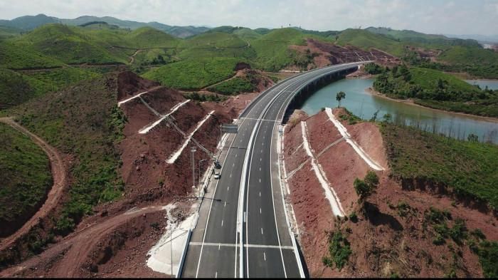 Tuyến cao tốc Vân Đồn- Móng Cái được xây mới hoàn toàn