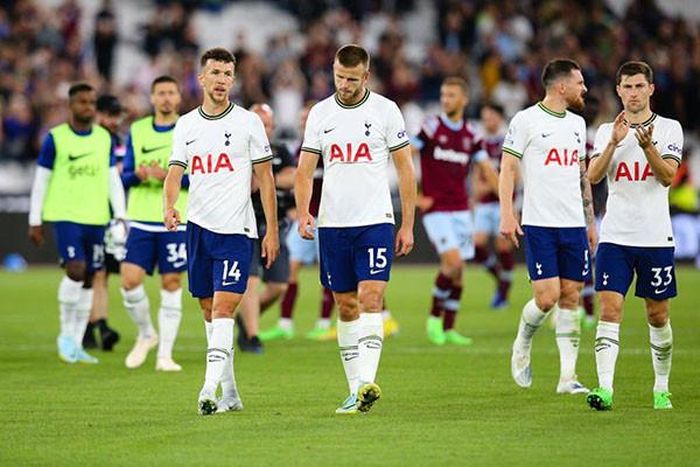 Hòa trận này, Tottenham vẫn đứng thứ ba Ngoại hạng Anh với 11 điểm, như họ đã ít hơn đỉnh bảng của Arsenal bốn điểm. Còn West Ham vươn lên thứ 14 với 4 điểm qua năm trận.