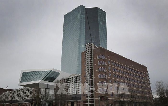 Trụ sở Ngân hàng Trung ương châu Âu (ECB) tại Frankfurt am Main, Đức ngày 12/3/2020. Ảnh: AFP/TTXVN