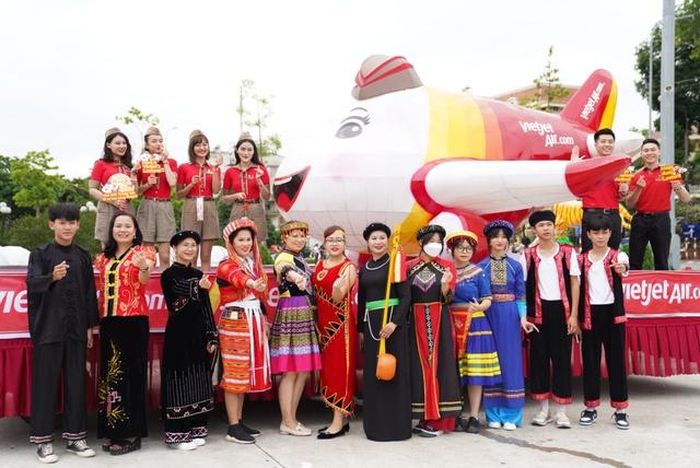 Đây cũng là món quà bất ngờ mà Vietjet dành tặng cho hành khách
