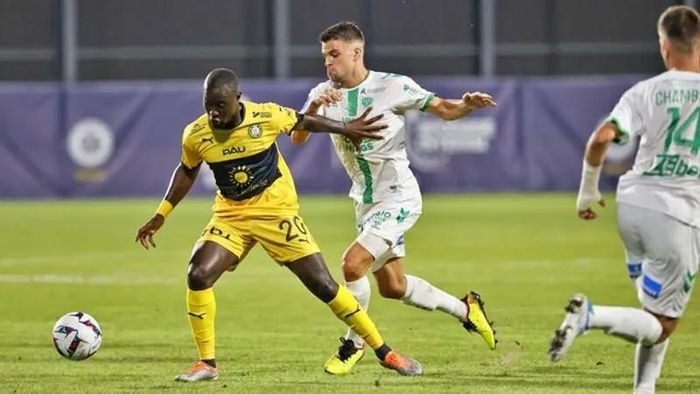Henri Saivet tỏa sáng mang về 1 điểm cho Pau