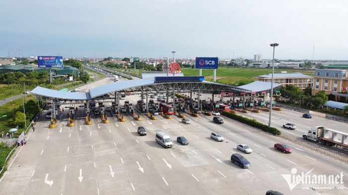 Thời gian qua, lực lượng chức năng phát hiện không ít xe dùng biển giả qua trạm thu phí