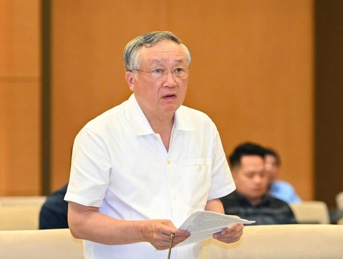 Chánh án TAND tối cao Nguyễn Hòa Bình phát biểu. Ảnh: Quang Khánh
