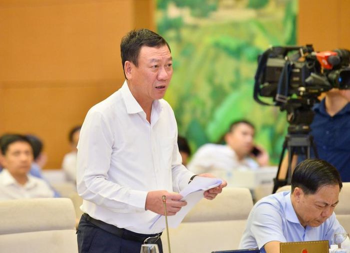 Tổng Thanh tra Chính phủ Đoàn Hồng Phong báo cáo về công tác tiếp công dân, giải quyết khiếu nại, tố cáo năm 2022. Ảnh: Quang Khánh