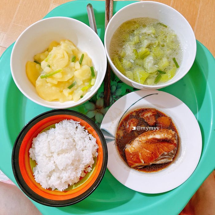 Hà My cảm thấy rất thoải mái khi ở cữ nhà chồng. 
