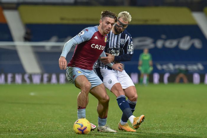  Trong mùa giải 2020/21, cũng là mùa cuối cùng Grealish còn khoác áo Aston Villa, tuyển thủ người Anh là một trong những cầu thủ chơi hiệu quả nhất CLB. Anh ghi 6 bàn và có 13 kiến tạo sau 26 lần ra sân. 