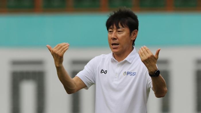 HLV Shin Tae Yong tự tin đánh bại U20 Việt Nam