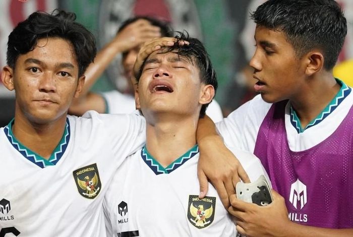 Kết quả này giúp cầu thủ Indonesia tạm quên những giọt nước mắt ở giải U19 Đông Nam Á hồi tháng 7, nơi họ không thể thắng và còn bị U19 Việt Nam gián tiếp loại từ vòng bảng