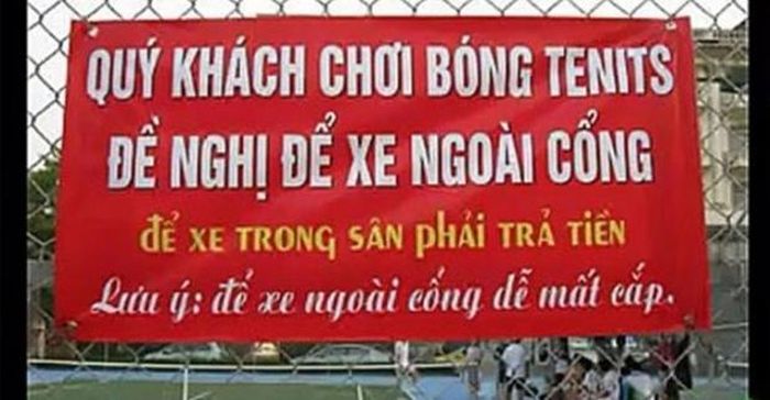 Tận tâm nhắc nhở khách như thế này, khách muốn chắc cốp thì nhất định là phải gửi xe rồi. Ảnh: Tổng hợp