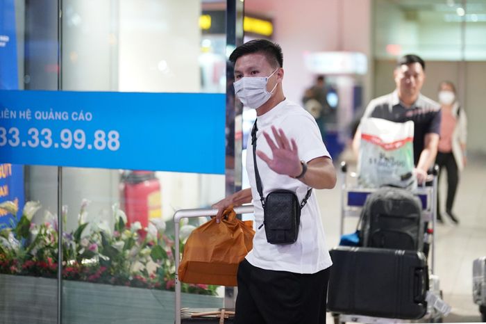 Quang Hải đã hội quân cùng Đội tuyển quốc gia Việt Nam. Ảnh: TP
