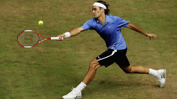 Federer thi đấu ở Halle năm 2006