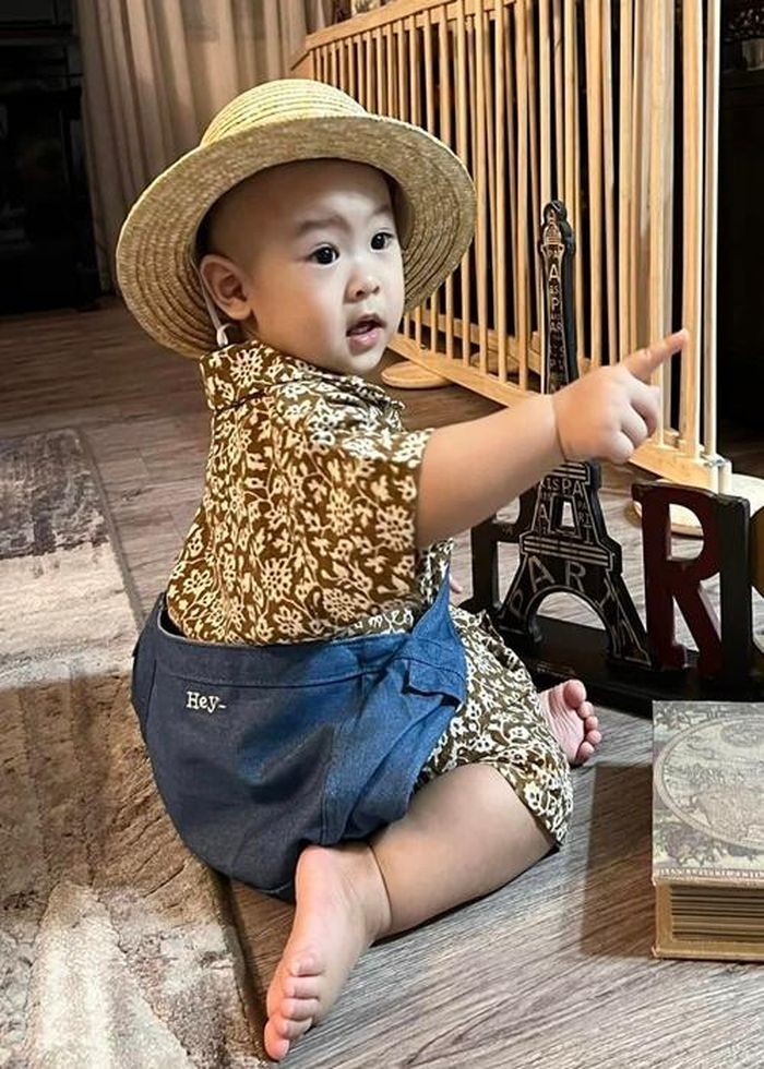 Bé Gia Huy có lượng fan đông đảo hơn cả mẹ.