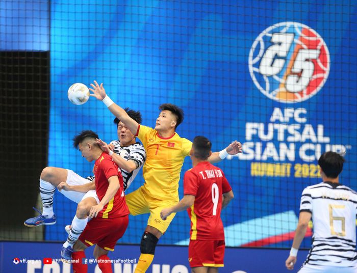Bàn thua sớm của ĐT Futsal Việt Nam.