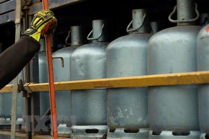 Các bình gas tại một cơ sở ở Savenay, Pháp. (Ảnh: AFP/TTXVN)