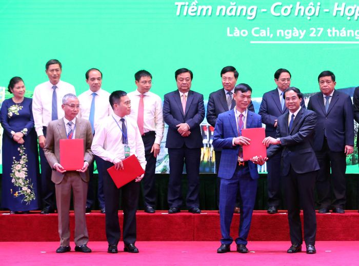 Tỉnh cũng rất quan tâm đến hoạt động xúc tiến đầu tư, "trải thảm" mời gọi doanh nghiệp đến đầu tư, kinh doanh trên địa bàn.