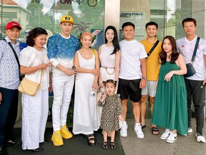 Chuyến đi có sự hiện diện của bố mẹ tiền vệ sinh năm 1997.