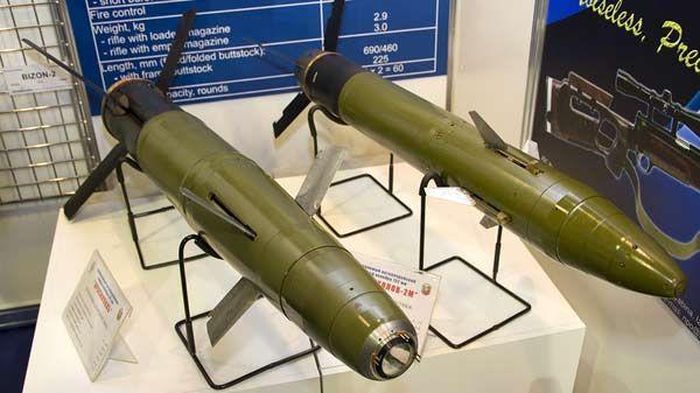 Ngoài ra sau khi nghiên cứu kỹ tính năng tác dụng của đạn Krasnopol, rất có thể các kỹ sư quân sự Ukraine sẽ nảy ra ý tưởng nào đó trong việc cải tiến đạn Kvytnyk nội địa của mình.