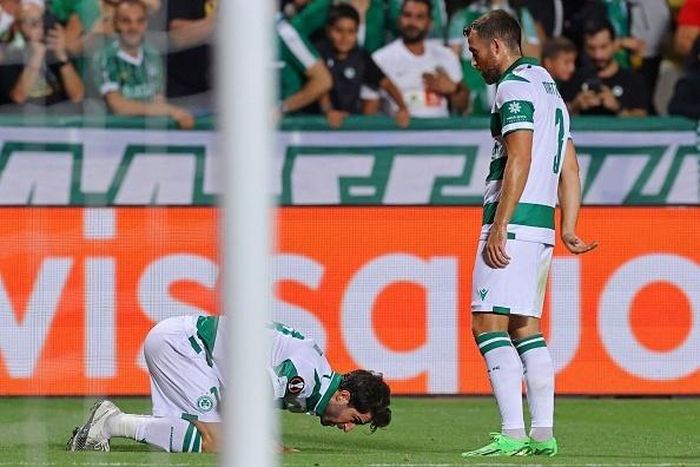  Ansarifard là tuyển thủ Iran từng chạm trán tuyển Việt Nam ở vòng bảng Asian Cup năm 2019. 