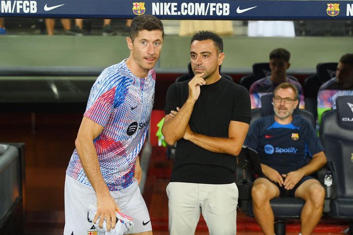 Với Xavi, Lewandowski là “điềm may mắn”