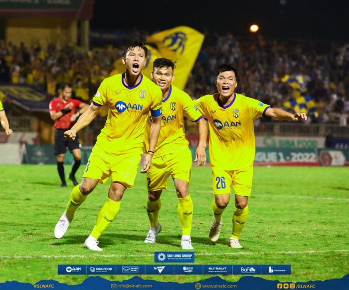 5 CLB Việt Nam sẽ tham dự các giải đấu châu lục. ảnh SLNA FC