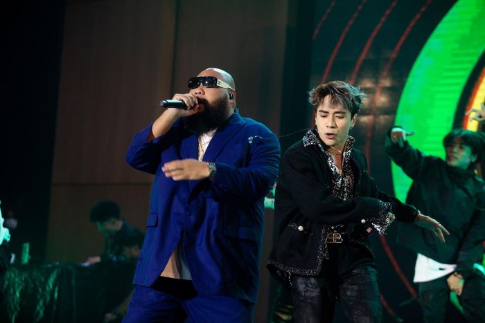 Quang Hùng MasterD và rapper F-Hero đến từ Thái Lan