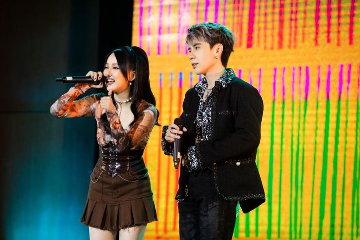 Quang Hùng MasterD và nữ ca sĩ trẻ WhaWha