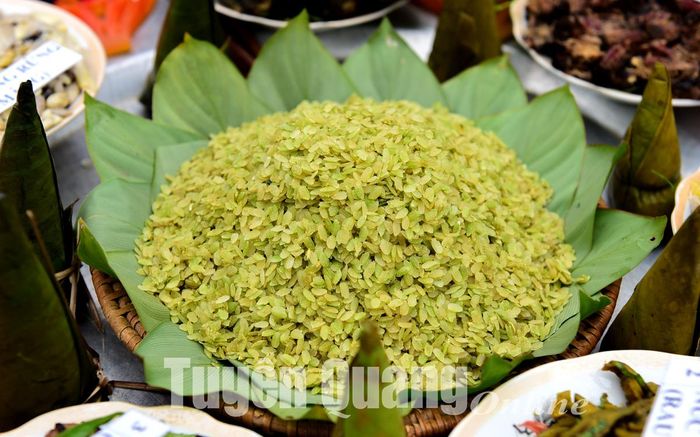 Cốm thành phẩm.